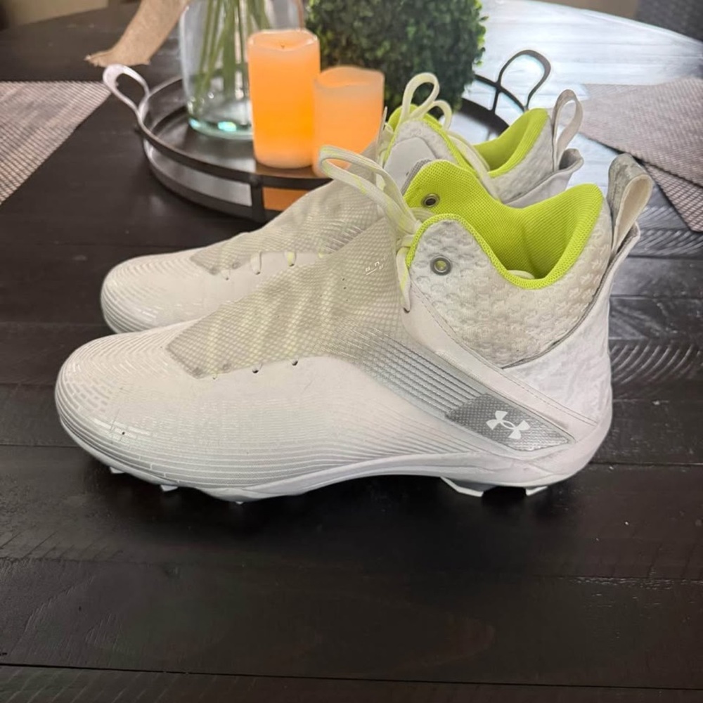 Under Armour White and Gray Sneakers with Neon Yellow Lining